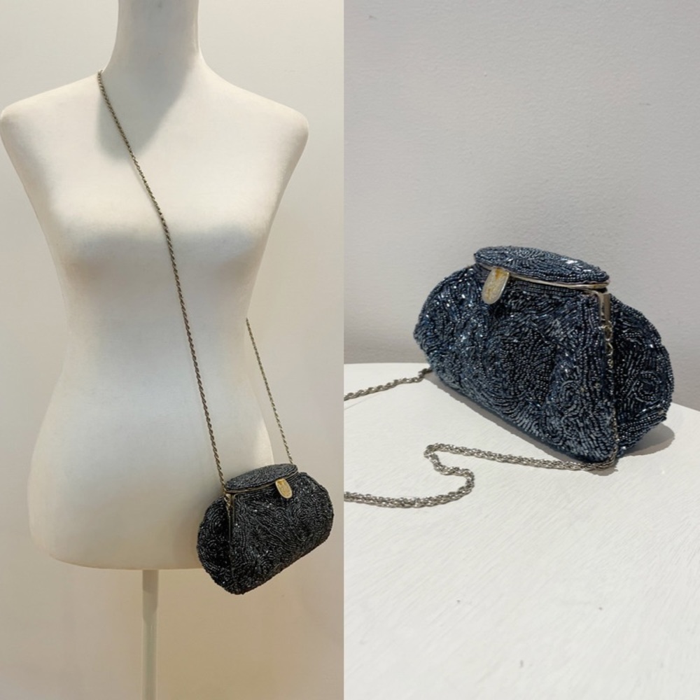 Vintage 80s La Regale Midnight Blue Beaded Crossbody w/ Silver Tone Chain Strap